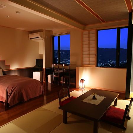 Oceanview Villa Jaiz 아타미 외부 사진